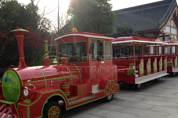 Vintage Luxury Trackless Train