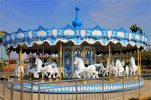 Ibinebenta ang Down Drive Carousel Horse